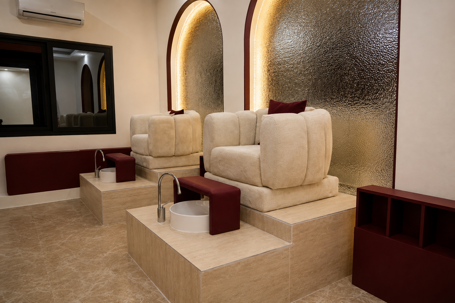Espace beauté et postes pro Hairly Beauty